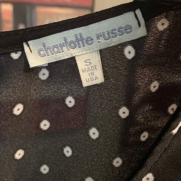 Charlotte Russe Long sleeve Romper. Size small - Picture 3 of 7